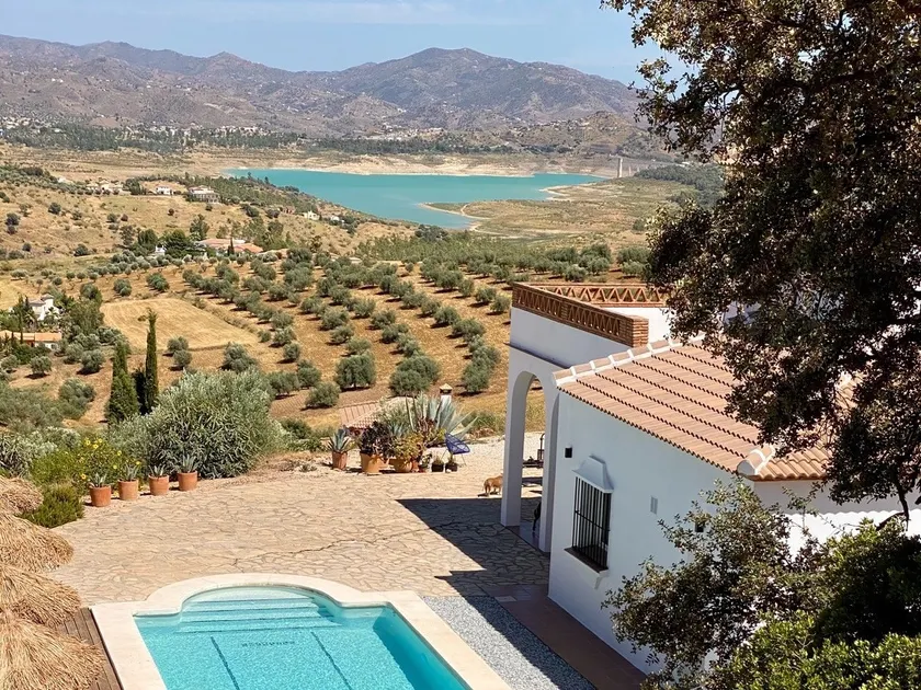 Villa Vista Viñuela, designer villa - Image 1