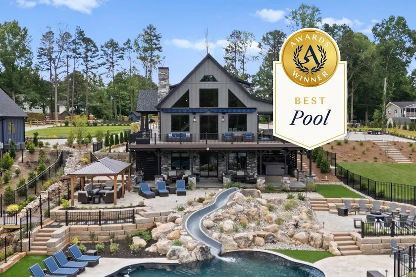 Gray Fox Lodge by Avantstay Waterslide Pool, Theater Sleeps 21 - Image 1