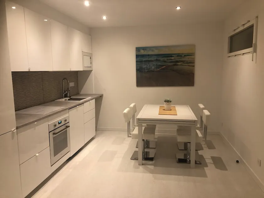 Comfortable - close to the center and beach access - Image 1