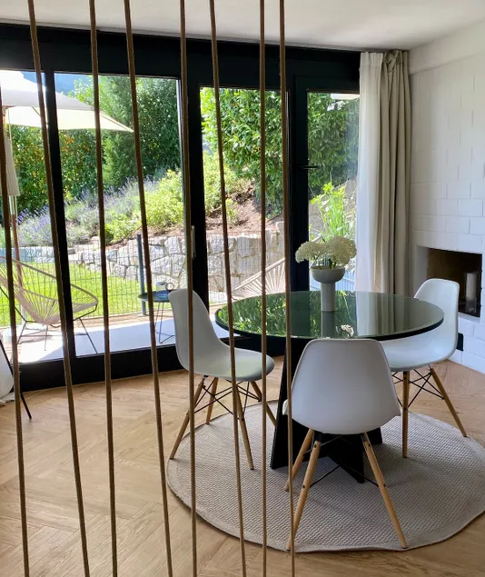 5* Terrace Apartment with Panoramic Views + eBikes - Image 1