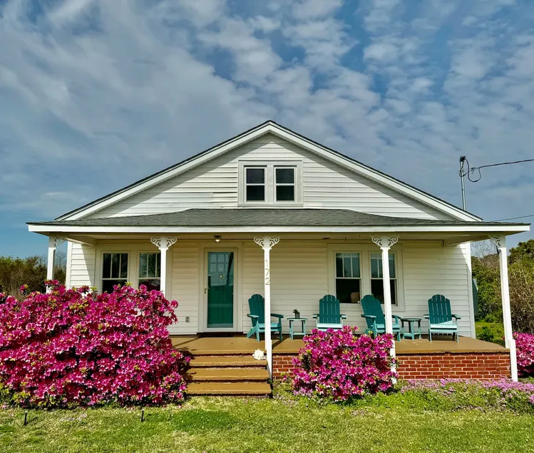 Captain Brown's Farmhouse - Image 1