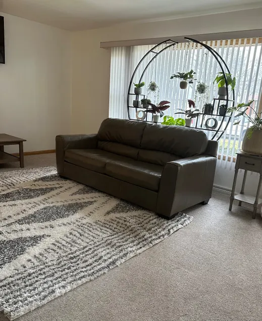 Charming 3 Bedroom Ranch - Image 1