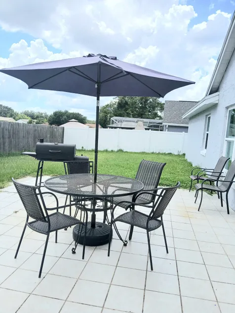 This charming home offers comfort and convenience - Image 1