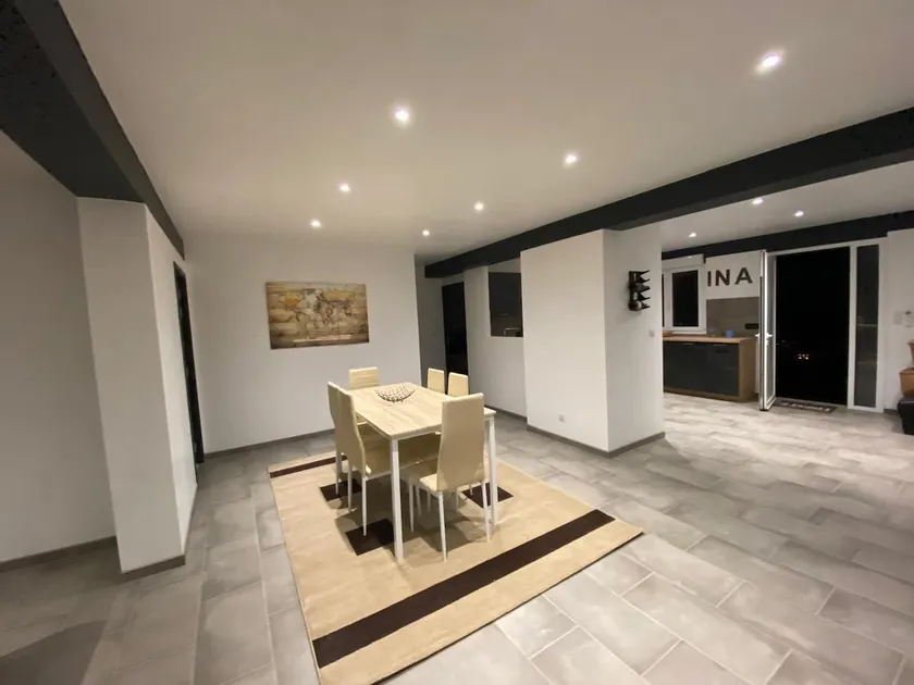 Ground floor, new, loft decor - Image 1