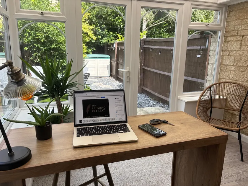 Luxury Home•Walk 2 BicesterVillage•Sleep 6•Parking - Image 1
