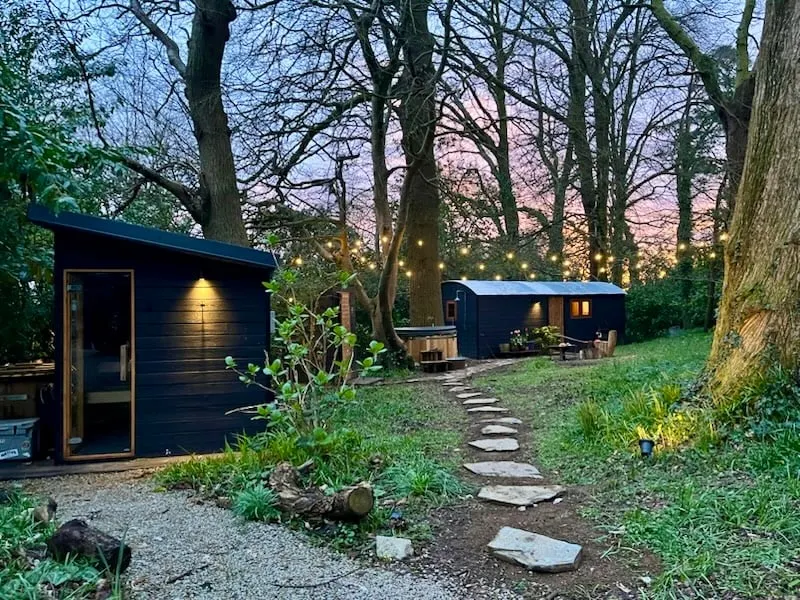 Surf Cabin, Sauna & Hot Tub - Image 1