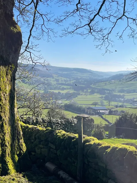 Yorkshire Dales walker's delight! - Image 1