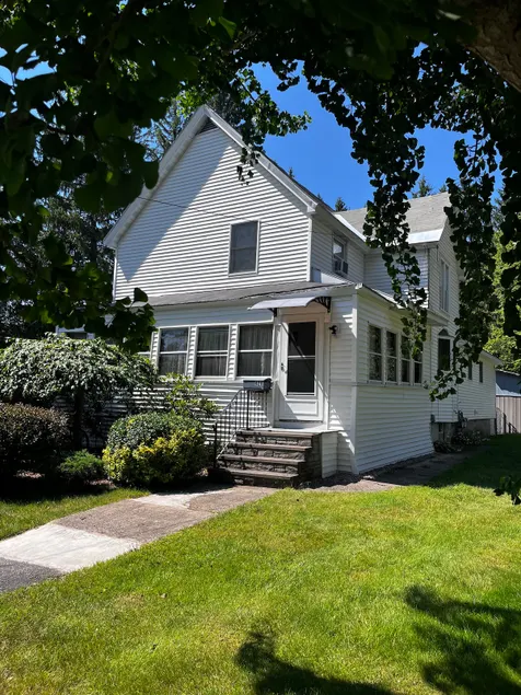 Cardinal Garden Retreat- 2BR Apartment - Image 1