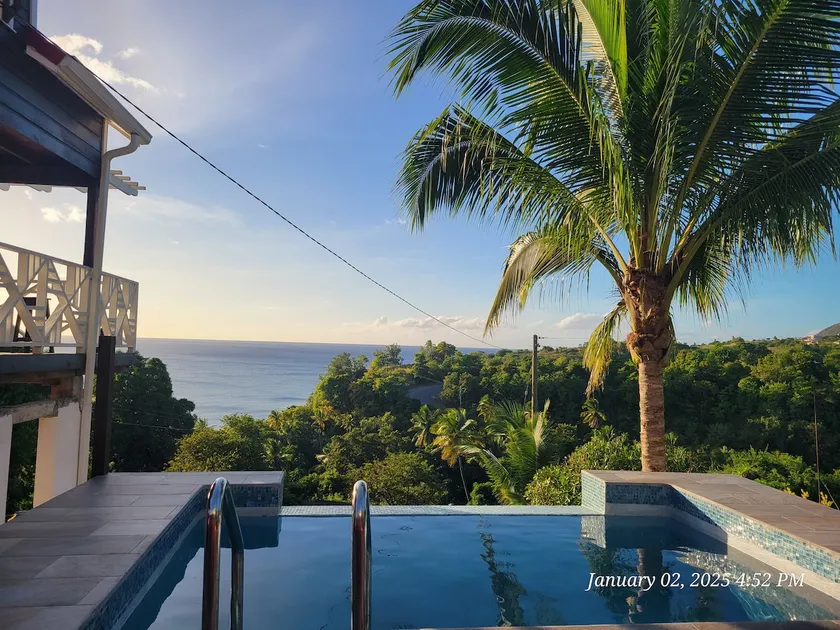 Southern Sunset Villa - Image 1