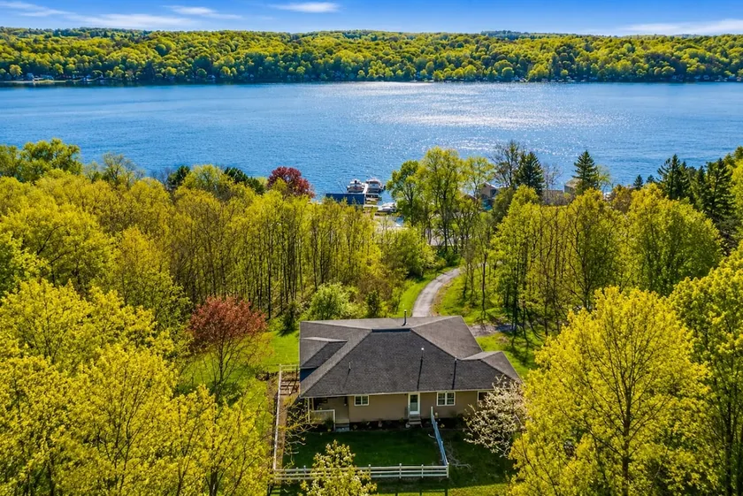 Private Conesus Retreat | Lake Views | Fire Pit - Image 1