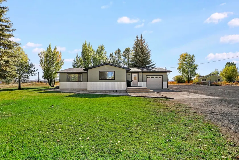 Jay's Place - Image 1