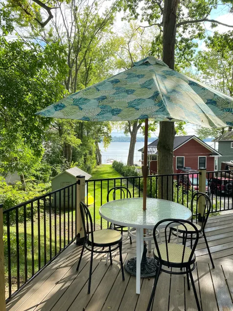Sandy Cove Cottage, Owasco Lake - Image 1
