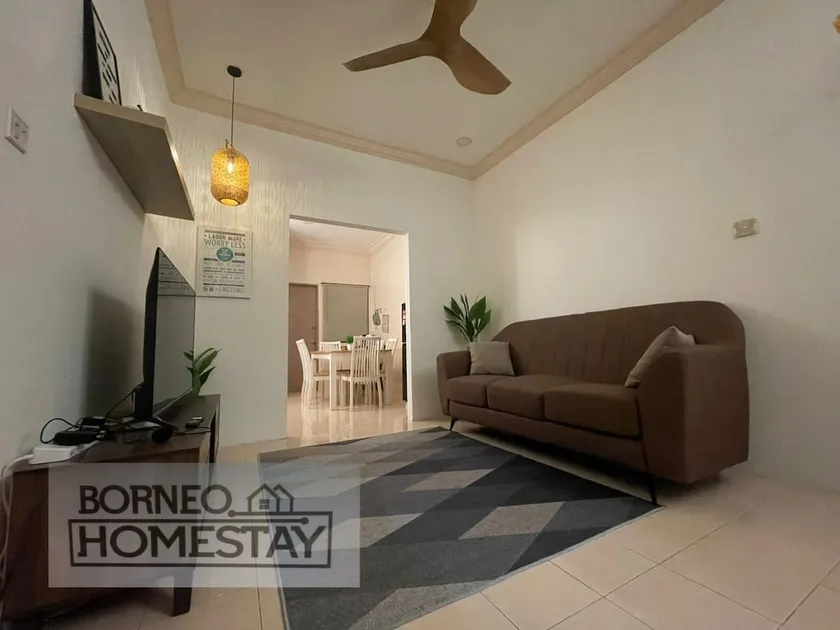Borneo Homestay by GraceHome - Image 1