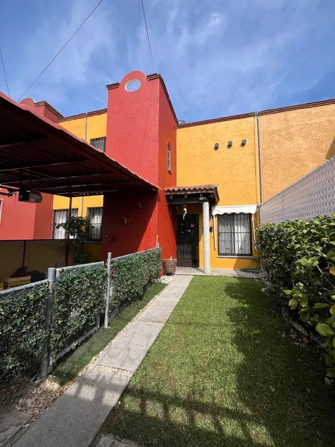Horizontal condominium house common pool - Image 1