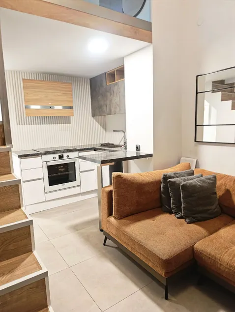 Anastasiadis EE - Loft - Image 1