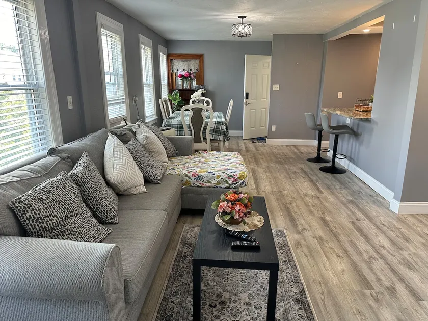 Modern 2BR | Central, Clean & Transit-Connected - Image 1