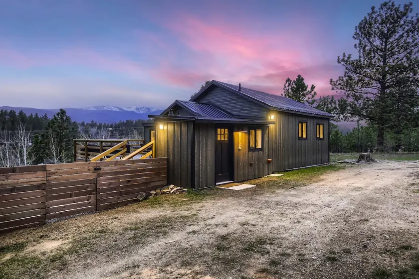 Boho-chic Cabin w/ Mountain Peak Views + Hot Tub - Image 1