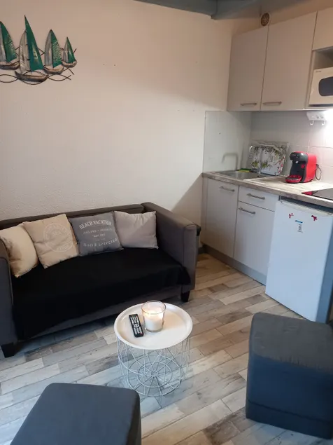 Charming detached house for 4 people - Image 1