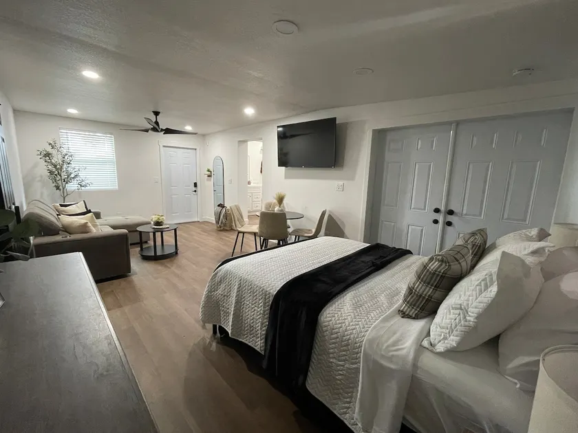 Studio Near USF+Busch Gardens - Image 1