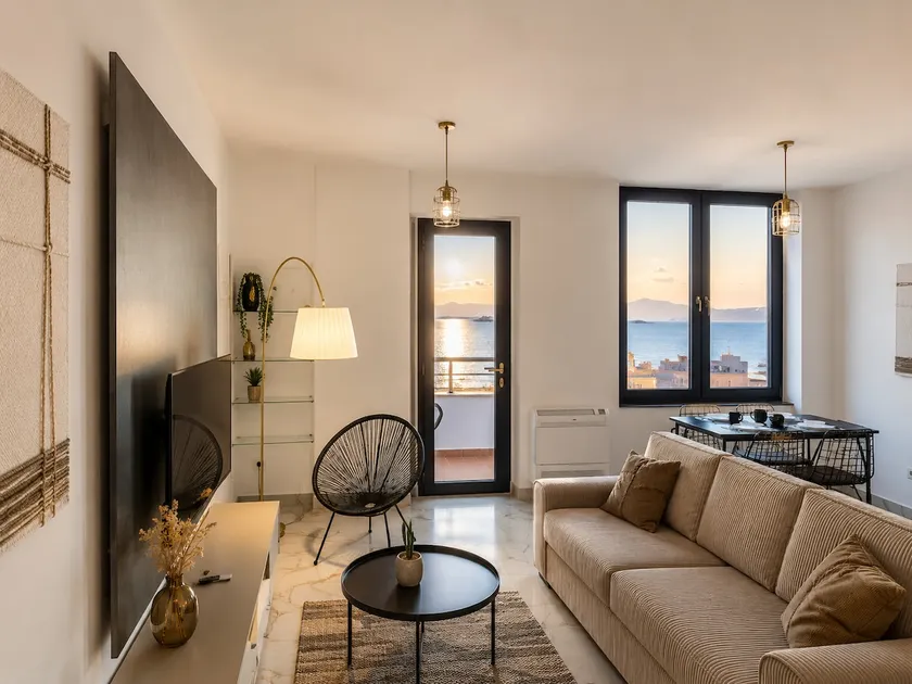 ”Landscape Shell City Apartment” (full sea view) - Image 1