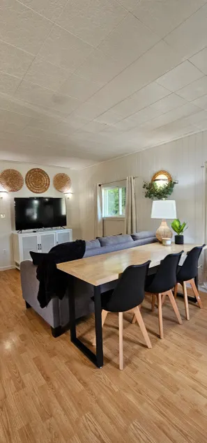Deja Blue Cottage - Image 1