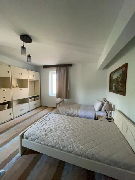 Lemon Garden Farmhouse - Image 1