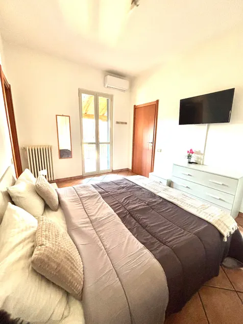 Il Girasole Apartment - Image 1