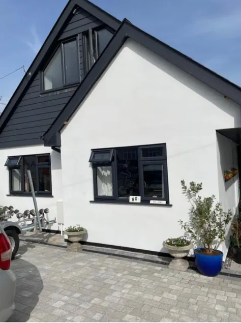 HarbourSide Studio apartment Poole Hamworthy Bh15 - Image 1