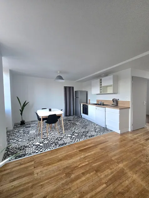 Cozy accommodation - Celles-sur-Belle village, 3 bedrooms, 7 people - Image 1