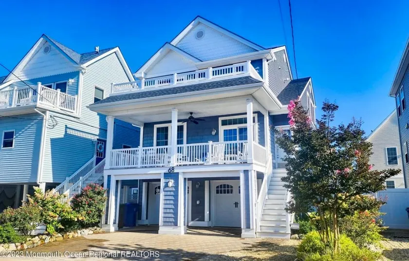 Ortley Ocean Block Dreamhouse | Parking & Badges - Image 1