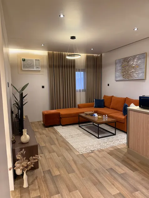 Luxurious suite with distinctive design, self check-in - Image 1