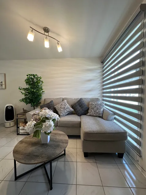 Nice house in a condominium - Image 1