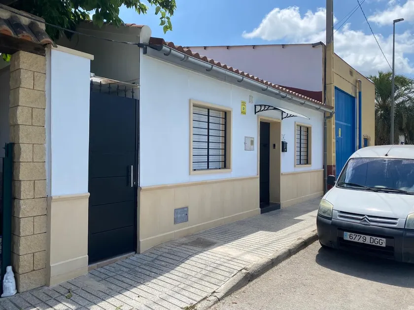 120m2 house in Catral (Alicante) - Image 1