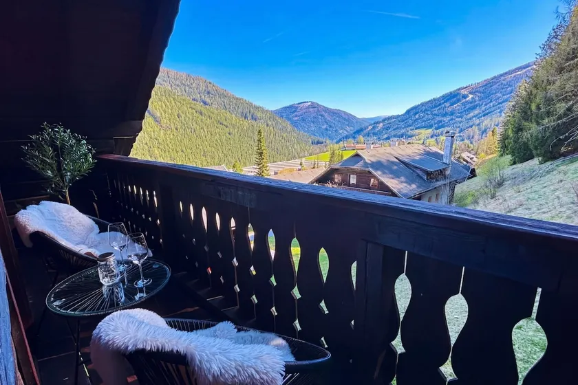 MountainView – Sauna, Balcony, 300 m to the Gondola - Image 1