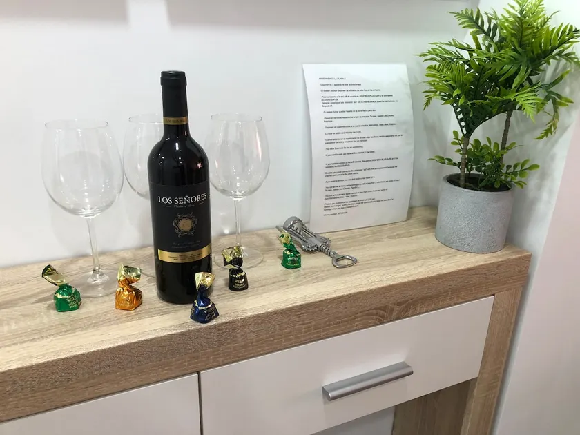 La Plana II Apartment - Image 1