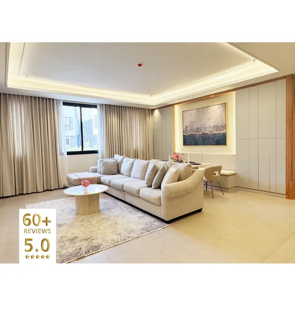 Garden View with Heated Pool at Stunning Complex - Image 1