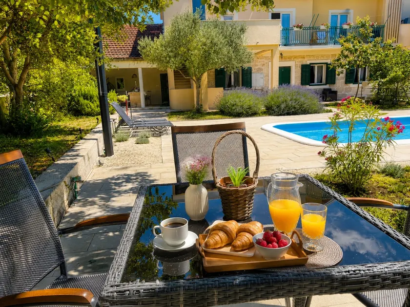 Dalmatian Oasis with Pool • 10 Min from Krka NP - Image 1