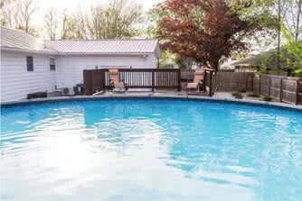 Family House: Pool, Games and Boat Parking - Image 1
