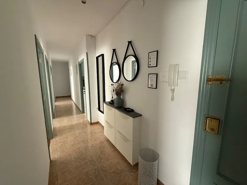 Spacious apartment for 7 · 4 bedrooms · near the beach - Image 1