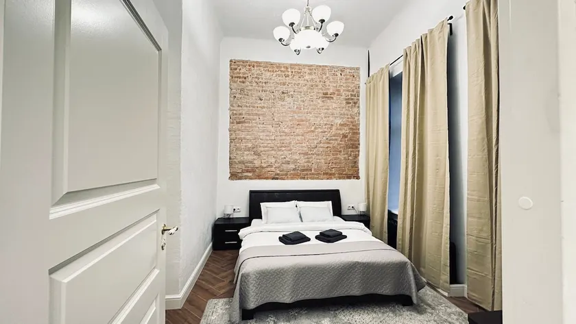 Elegant Central park Apartment - Image 1
