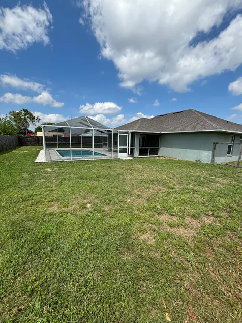 Beautiful Family House - Image 1
