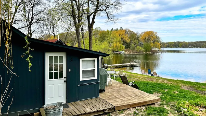 Marine Comfort - Cabin 8 - Image 1