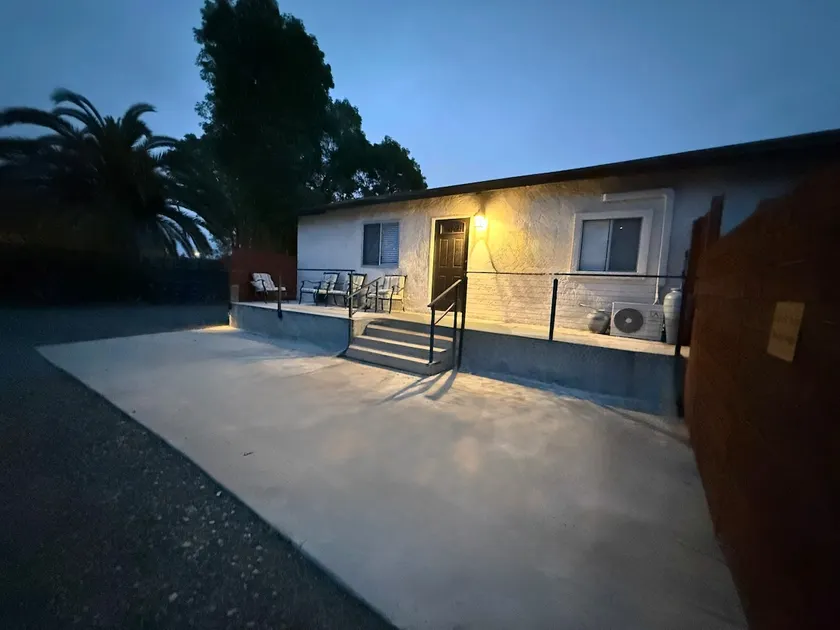 2 bed 1 bath kitchen N county San Diego - Image 1