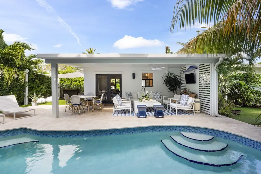New! A True Home with a Pool in WPB. - Image 1