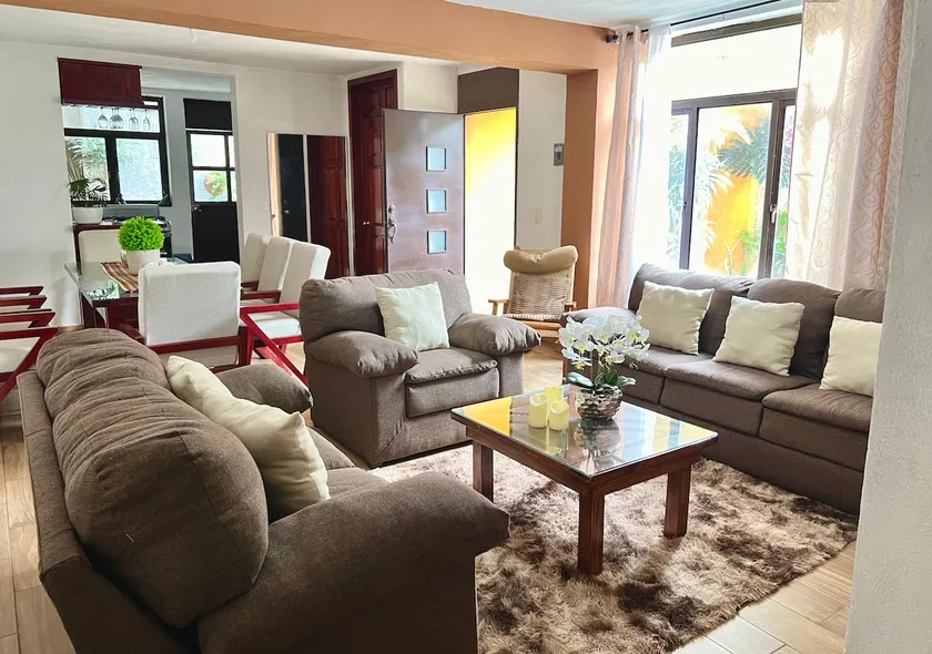 El Jardín de los Abuelos Apartment - Image 1