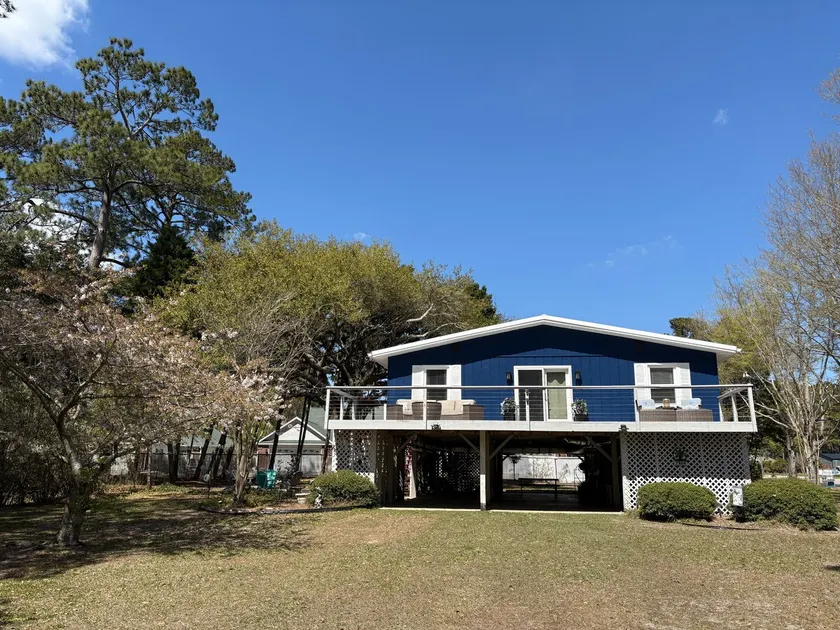 *Newly Renovated* Sunset Chambers Getaway - Image 1