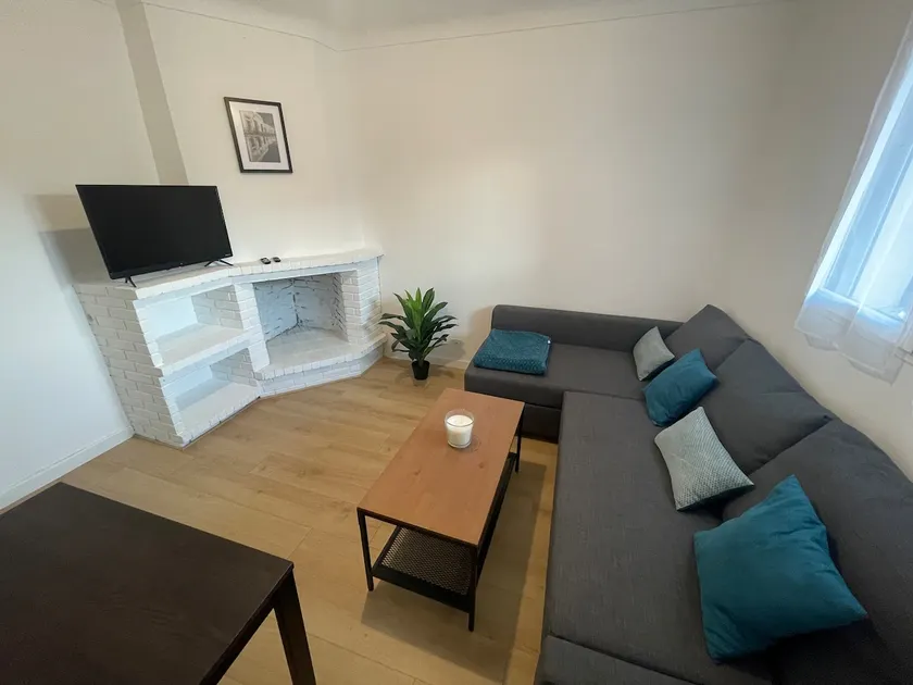 Comfort in the city center, free parking and garden - Image 1
