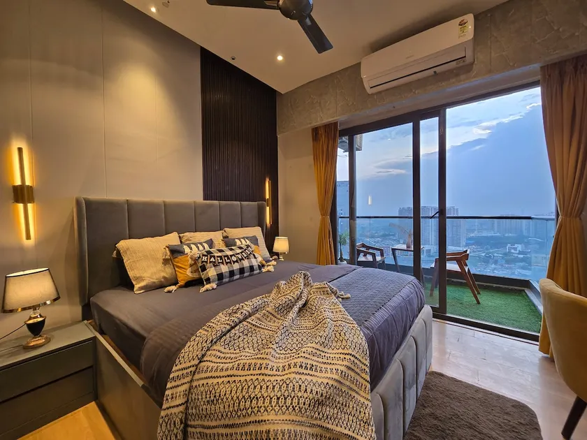 Luxurious Suite 17 by Opulent Studio - Image 1