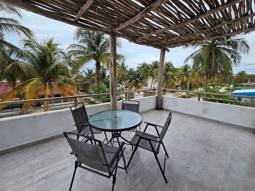 Narvaez, apartment on the upper floor, 40 meters from the ocean - Image 1
