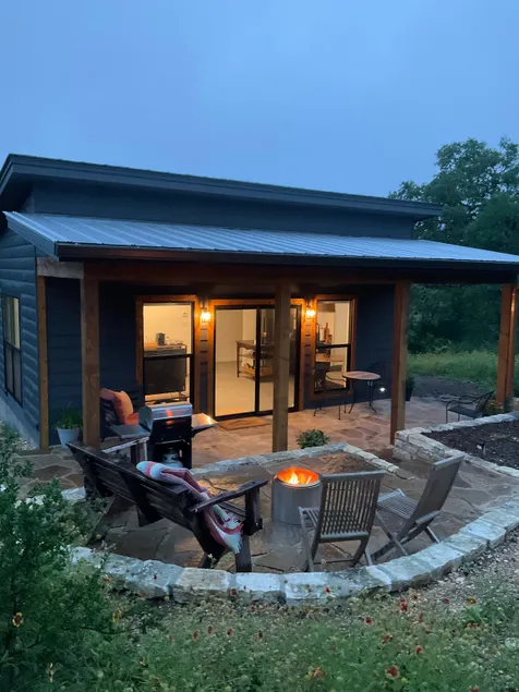 Hilltop retreat - Image 1